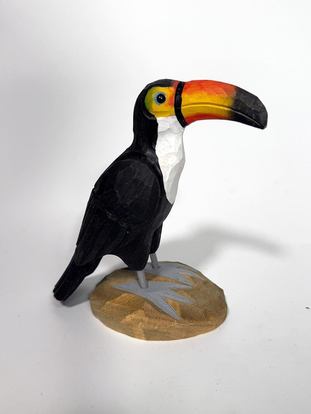 Handmade Wooden Toucan Statue, Tropical Bird Figurine, Colorful Jungle Decor, Bird Watcher Gift, Tiki Bar Accent