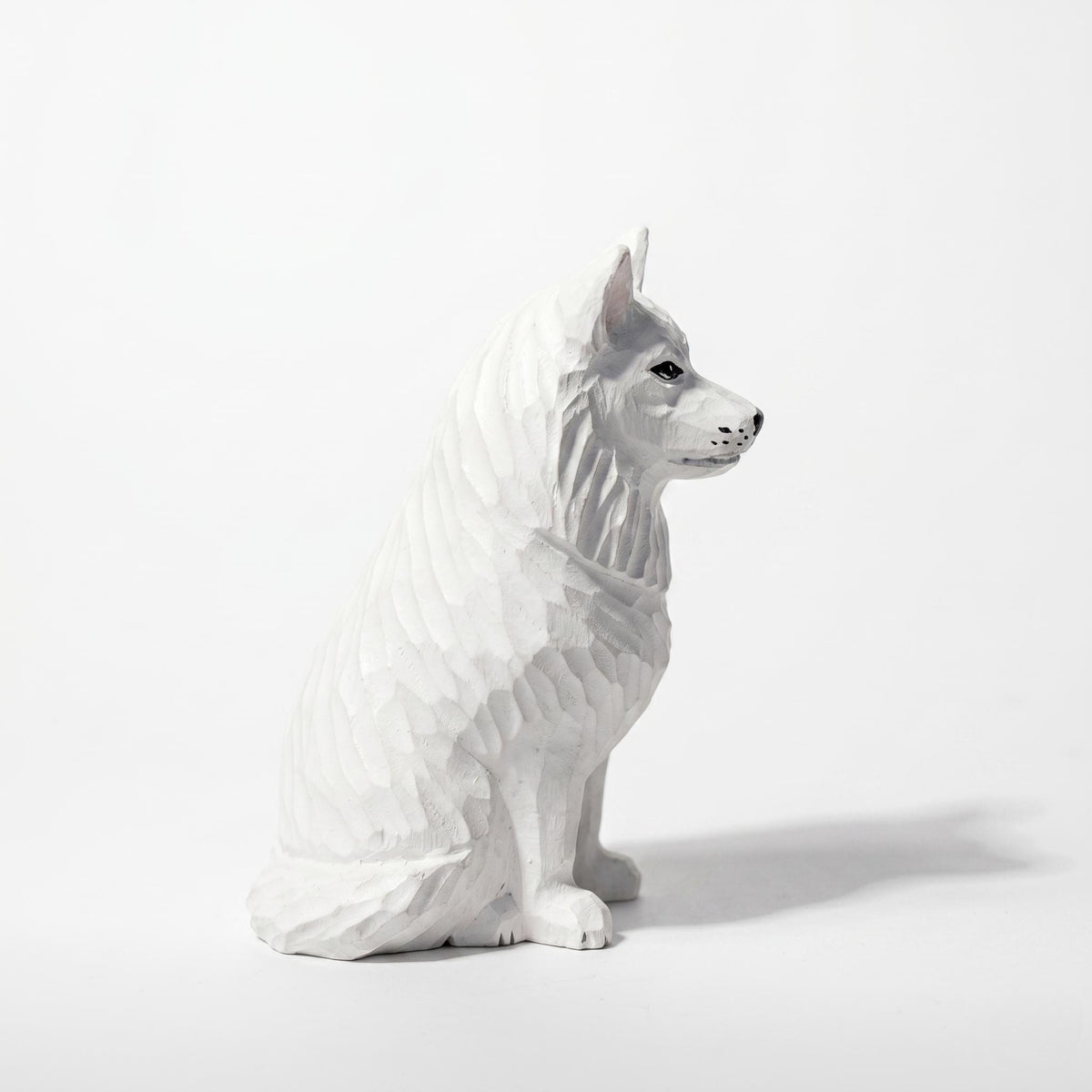 Sweet Hand Carved Wooden Samoyed Dog, Minimalist White Pet Figurine, Rustic Animal Art Sculpture, Thoughtful Dog Lover Gift Memorial