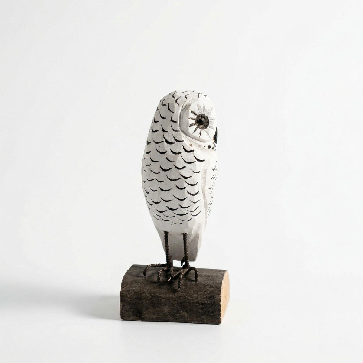 Hand Carved Wooden Snowy Owl Figurine, Rustic Woodland Bird Decor, Miniature Wood Animal Sculpture, Unique Gift for Bird Lovers Nature Fan