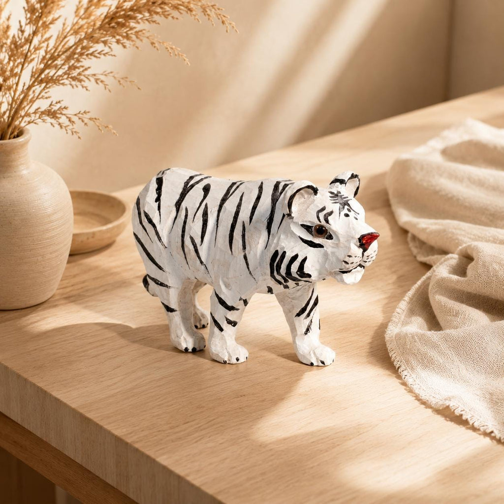 Hand-carved Wooden Big Cat Figurines Safari Animal Nursery Decor Faceted Wood Art Tiger Leopard Cheetah Statue Gift for Animal Lover